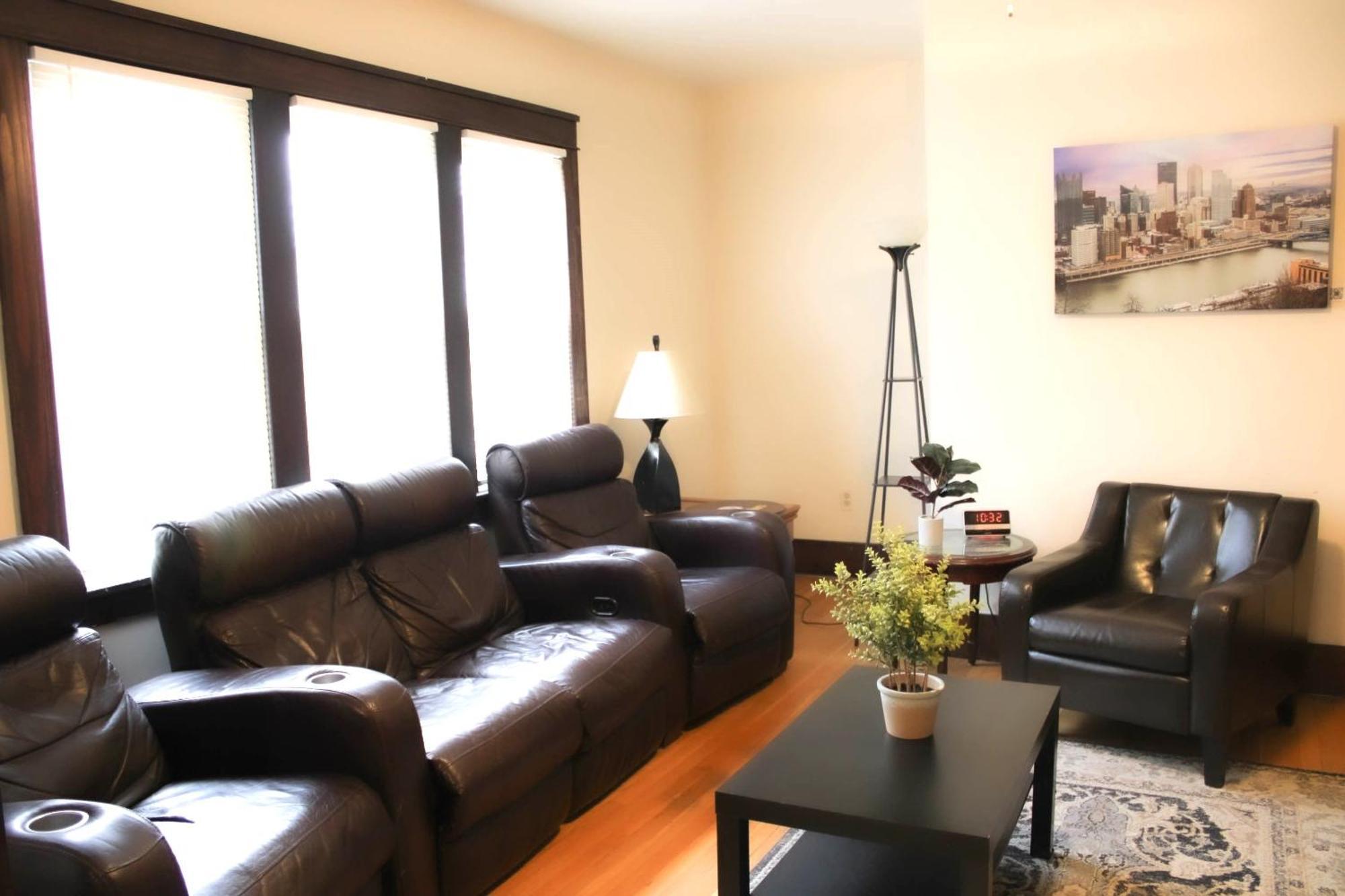 Comfy And Spacious 3 Bedroom - Easy City Access Pittsburgh Esterno foto