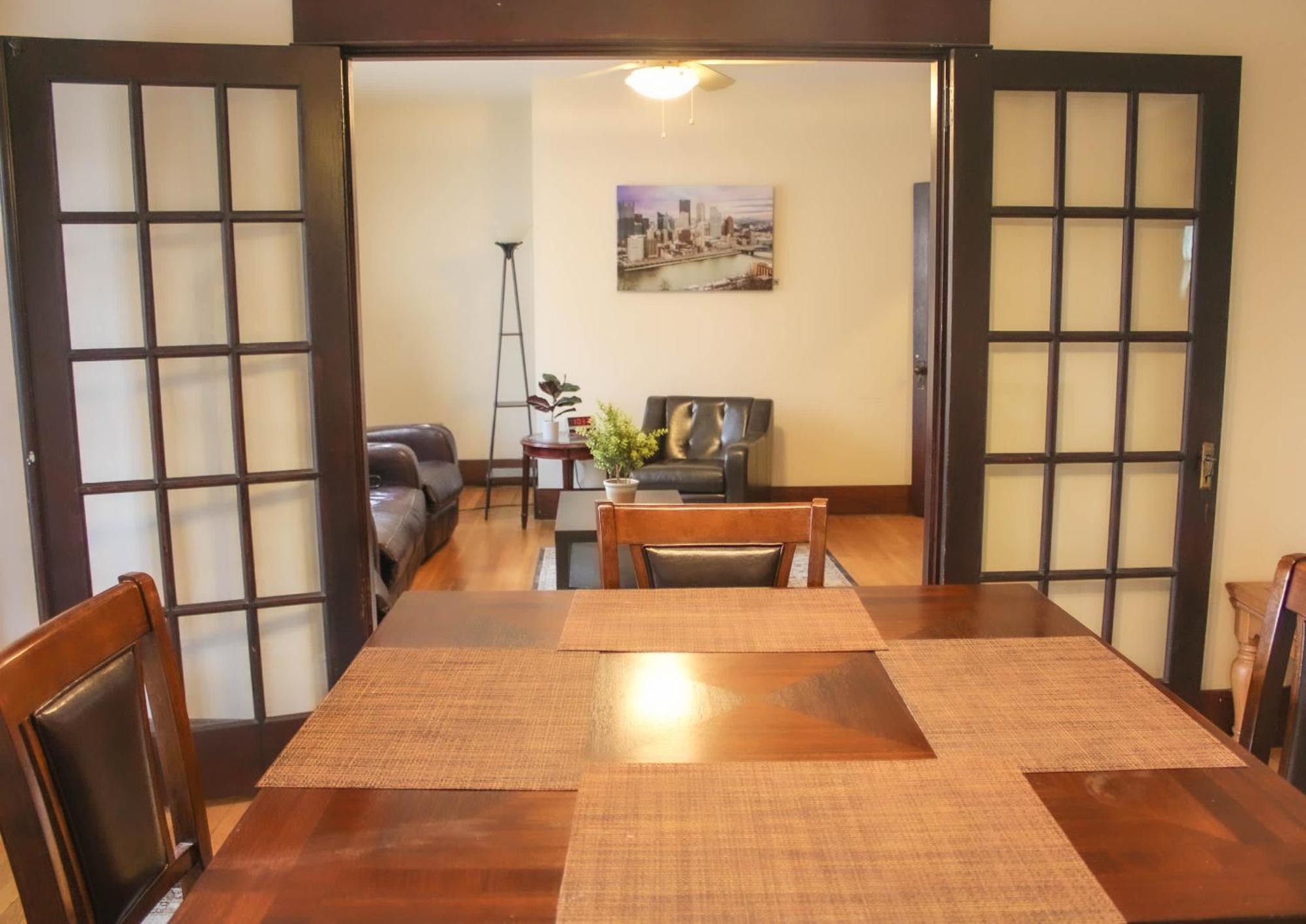 Comfy And Spacious 3 Bedroom - Easy City Access Pittsburgh Esterno foto